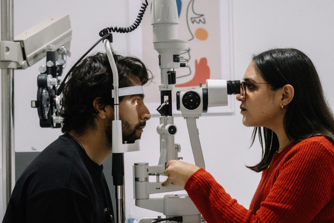 Book Your Macular Degeneration Test
